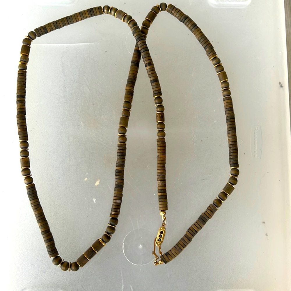 Pula Shell Necklace